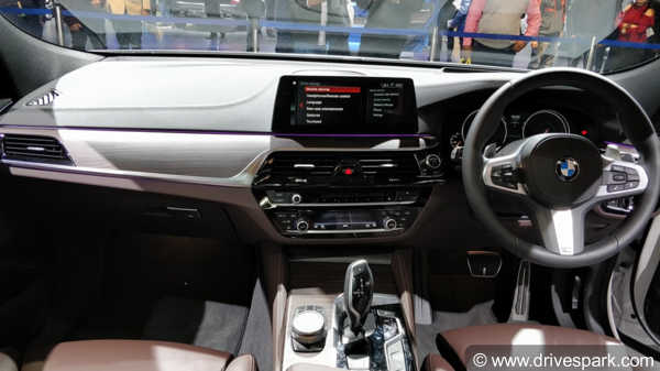 ಆಟೋ ಎಕ್ಸ್‌ಪೋ 2018: ಬಿಡುಗಡೆಗೊಂಡ ಹೊಸ ಬಿಎಂಡಬ್ಲ್ಯು ಎಕ್ಸ್6 ಎಕ್ಸ್ ಡ್ರೈವ್35ಐ