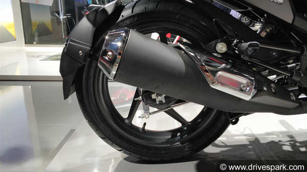 ಬೈಕ್ ಪ್ರಿಯರಲ್ಲಿ ಕ್ರೇಜ್ ಹುಟ್ಟುಹಾಕಿದ ಹೋಂಡಾ ಎಕ್ಸ್-ಬ್ಲೇಡ್ 