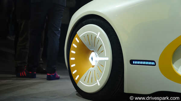 2018ರ ಆಟೋ ಎಕ್ಸ್‌ಪೋದಲ್ಲಿ ಅನಾವರಣಗೊಂಡ ಕ್ರೇಜಿ ಕಾರ್ ಮಾಡೆಲ್‌ಗಳು