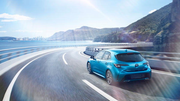 ಮಧ್ಯಮ ಗಾತ್ರದ ಕರೊಲ್ಲಾ ಹ್ಯಾಚ್‌ಬ್ಯಾಕ್ ಪರಿಚಯಿಸಲಿದೆ ಟೊಯೊಟಾ