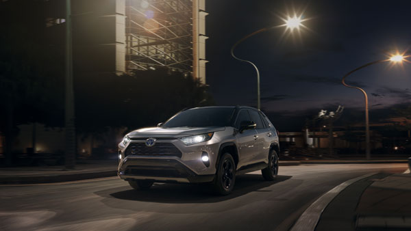 ಜೀಪ್ ಕಾಂಪಸ್‍ಗೆ ಟಾಂಗ್ ನೀಡಲು ಬರಲಿದೆ ಟೊಯೊಟಾ ರಾವ್4 ಎಸ್‍ಯುವಿ