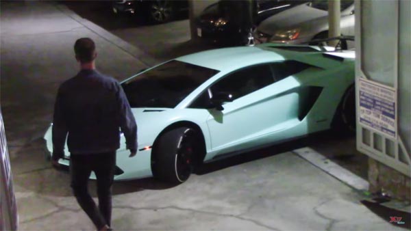 ಲಂಬೋರ್ಗಿನಿ ಕಾರನ್ನು ಯುಟರ್ನ್ ಮಾಡಲು ಹರಸಾಹಸಪಟ್ಟ ಜಸ್ಟಿನ್ ಬಿಬರ್..