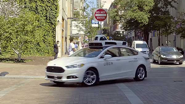 ಸೆಲ್ಪ್ ಡ್ರೈವಿಂಗ್ ಕಾರುಗಳ ಅವಾಂತರ- ರಸ್ತೆ ದಾಟುತ್ತಿದ್ದ ಮಹಿಳೆ ದುರ್ಮರಣ