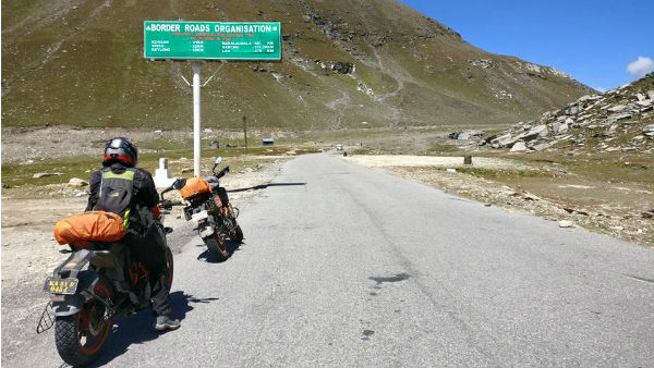 ಬೈಕ್ ರೈಡಿಂಗ್‌ನಲ್ಲಿ ಲಿಮ್ಕಾ ದಾಖಲೆ ಮಾಡಿದ ಬೆಂಗಳೂರಿನ ಮಹಿಳೆಯರು