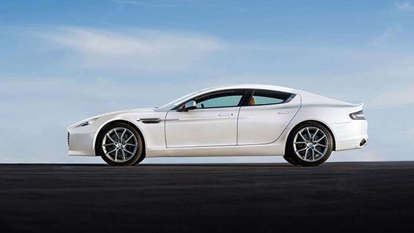 ಹೃತಿಕ್ ರೋಷನ್‍ನ ಹೊಸ ಐಷಾರಾಮಿ ಕಾರು ಹೇಗಿದೆ ಗೊತ್ತಾ?