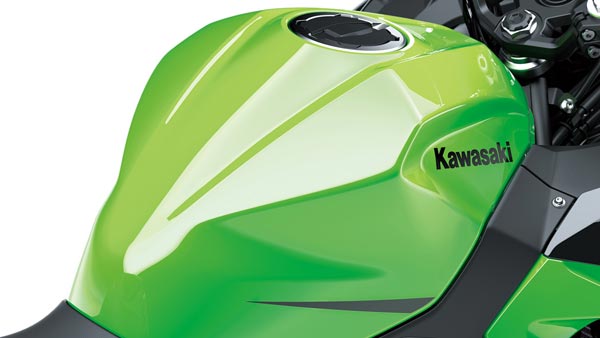 ಕವಾಸಕಿ ಬಹುನಿರೀಕ್ಷಿತ ನಿಂಜಾ 400 ಬೈಕ್ ಬಿಡುಗಡೆ