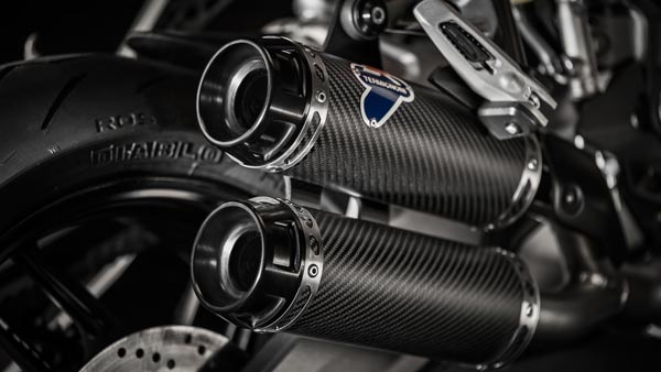 ದುಬಾರಿ ಬೆಲೆಯಲ್ಲಿ ಮಾರುಕಟ್ಟೆಗೆ ಲಗ್ಗೆಯಿಟ್ಟ ಡುಕಾಟಿ ಮಾನ್ಸ್ಟರ್ 821 ಬೈಕ್..