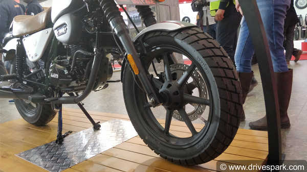 ವರ್ಷಾಂತ್ಯಕ್ಕೆ ಬಿಡುಗಡೆಯಾಗಲಿದೆ ಯುಎಂ ಡ್ಯೂಟಿ 230 ಮೋಟಾರ್‌ಸೈಕಲ್..