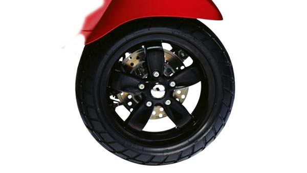 ವೆಸ್ಪಾ ಎಸ್‍‍ಎಕ್ಸ್ಎಲ್ 150 ಮತ್ತು 125 ಈಗ ಮೆತ್ತೆರಡು ಬಣ್ಣಗಳಲ್ಲಿ ಲಭ್ಯ..