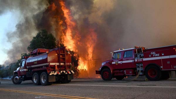 ಅಗ್ನಿಶಾಮಕ ದಳ ವಾಹನಗಳು ಏಕೆ ಕೆಂಪು ಬಣ್ಣವನ್ನೇ ಹೊಂದಿರುತ್ತವೆ?