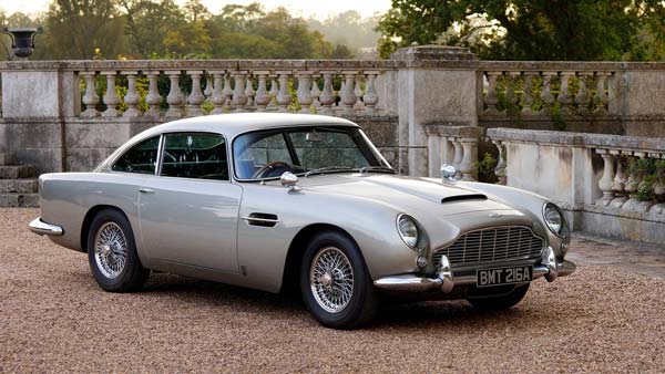 ಹರಾಜಿಗಿಡಲಾಗಿರುವ ಜೇಮ್ಸ್ ಬಾಂಡ್ ಐಕಾನಿಕ್ ಕಾರಿನ ಬೆಲೆ ಎಷ್ಟು ಗೊತ್ತಾ?