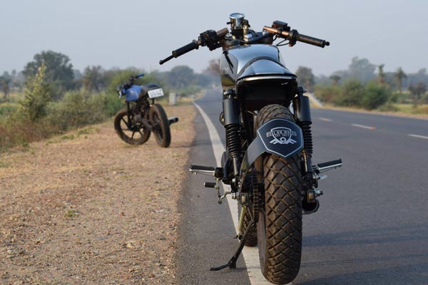 ಹೋಂಡಾ ಸಿಬಿ ಶೈನ್ ಮಾಡಿಫೈ ಕಫೆ ರೇಸರ್ ಸೈಬರ್‌ಟ್ರಾನ್..