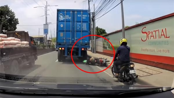 ಒಂದು ಬಾರಿ ಈ ವಿಡಿಯೋ ನೋಡಿ.. ಹೆಲ್ಮೆಟ್‍‍ನ ಮೌಲ್ಯ ಏನು ಅಂತ ನಿಮಗೇ ತಿಳಿಯುತ್ತೆ..