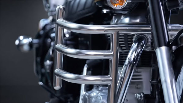 ಬೈಕ್ ಪ್ರಿಯರಿಗಾಗಿ ಹೊಸ ನಮೂನೆಯ ಕ್ರ್ಯಾಶ್ ಗಾರ್ಡ್‌ಗಳನ್ನ ಪರಿಚಯಿಸಿದ ರಾಯಲ್ ಎನ್‌ಫೀಲ್ಡ್ 