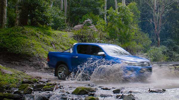 ಪಾಕಿಸ್ತಾನದಲ್ಲಿ ಸಿಗುವ ಈ ಕಾರುಗಳು ಭಾರತದಲ್ಲಿ ಸಿಗೋದಿಲ್ಲ.!! ಪಾಕಿಸ್ತಾನದಲ್ಲಿ ಸಿಗುವ ಈ ಕಾರುಗಳು ಭಾರತದಲ್ಲಿ ಸಿಗೋದಿಲ್ಲ.!!