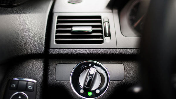 ಕಾರಿನ AC ಆನ್‍ ಆಗಿದ್ದಾಗ ಇಂಜಿನ್ ಸ್ಟಾರ್ಟ್ ಮಾಡಿದರೆ ಏನಾಗುತ್ತೆ..??