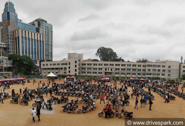 ಜಾವಾ ಯೆಜ್ಡಿ ಬೈಕ್ ರ‍್ಯಾಲಿ- ಸಿಲಿಕಾನ್ ಸಿಟಿಯಲ್ಲಿ ಕಮ್ಮಿಯಾಗಿಲ್ಲ ಜಾವಾ ಕ್ರೇಜ್