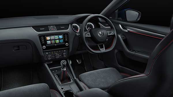 2018ರ ಸ್ಕೋಡಾ ಆಕ್ಟೇವಿಯಾ ಆರ್‍ಎಸ್ ಖರೀದಿಗಾಗಿ ಬುಕ್ಕಿಂಗ್ ಪ್ರಾರಂಭ..