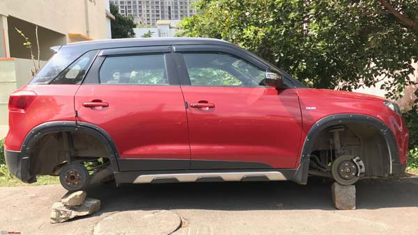 ಕಾರು ಮಾಲೀಕರೇ ಹುಷಾರ್- ವೀಲ್ಹ್‌ಗಳನ್ನು ಮಾತ್ರ ಕಳ್ಳತನ ಮಾಡ್ತಾರೆ ಈ ಖದೀಮರು... 