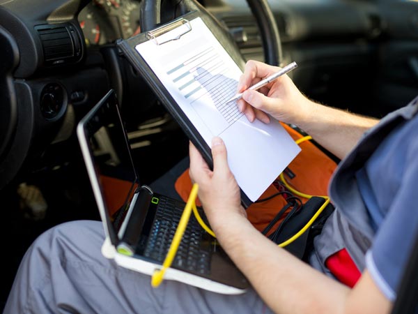 ನಿಮ್ಮ ಕಾರಿನ ಎಸಿ ಪ್ರಭಾವಶಾಲಿಯಾಗಿ ಕೆಲಸ ಮಾಡಬೇಕಾದರೆ ಹೀಗೆ ಮಾಡಿ..