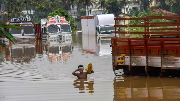 ಕೇರಳದಲ್ಲಿನ ಪ್ರವಾಹದಿಂದ ಕಾರು ಡೀಲರ್‍‍ಗಳಿಗೆ ಬರೊಬ್ಬರಿ 1,000 ಸಾವಿರ ಕೋಟಿ ನಷ್ಟ..!!