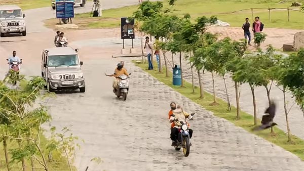 ಸದ್ಗುರು ಮತ್ತು ರಾಮ್‍ದೇವ್ ಬಾಬಾರವರ ಬೈಕ್ ಸವಾರಿ..