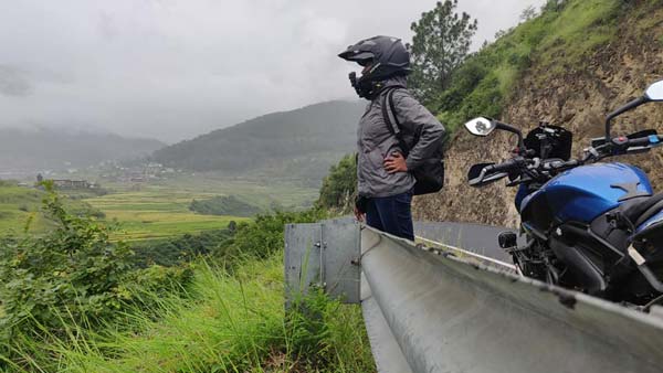 ಬೈಕ್ ಮೂಲಕವೇ ಬೆಂಗಳೂರು ಟು ಸಿಡ್ನಿಗೆ ಹೊರಟಿರುವ ಹುಬ್ಬಳ್ಳಿ ಹುಡುಗಿಯ ಕನಸು ಏನು?