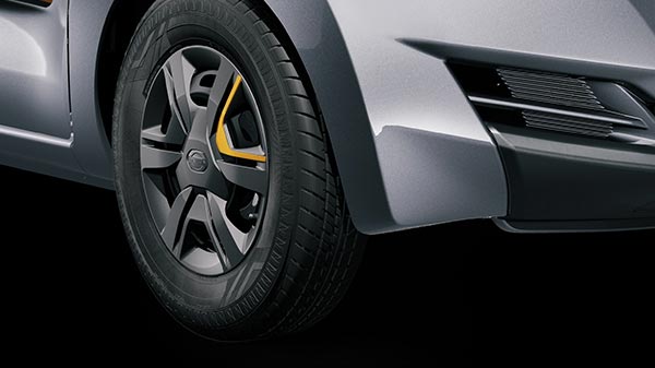 ಹ್ಯಾಚ್‌‌ಬ್ಯಾಕ್ ಪ್ರಿಯರನ್ನು ಸೆಳೆಯಲು ಬಂದೆ ಬಿಡ್ತು ದಟ್ಸನ್ ರೆಡಿ-ಗೊ ಲಿಮಿಟೆಡ್ ಎಡಿಷನ್