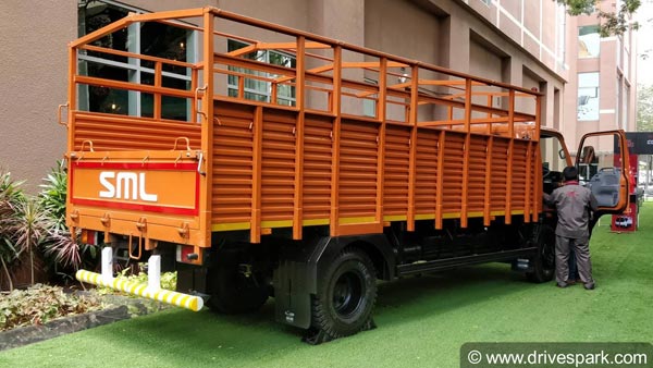 ನಮ್ಮ ಬೆಂಗಳೂರಿನಲ್ಲಿ ನ್ಯೂ ಗ್ಲೋಬಲ್ ಸೀರಿಸ್ ಎಸ್ಎಂಎಲ್ ಇಸುಝು ಟ್ರಕ್‌ಗಳು ಬಿಡುಗಡೆ