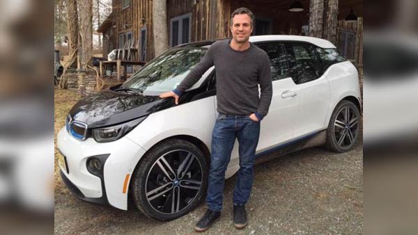 ರೀಲ್ ಲೈಫ್‍ ಸೂಪರ್ ಹೀರೊಗಳ ಕಾರು ಕಲೆಕ್ಷನ್ ಹೇಗಿದೆ ನೋಡಿ