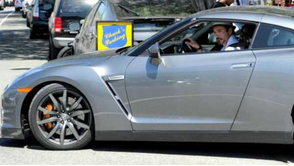 ರೀಲ್ ಲೈಫ್‍ ಸೂಪರ್ ಹೀರೊಗಳ ಕಾರು ಕಲೆಕ್ಷನ್ ಹೇಗಿದೆ ನೋಡಿ