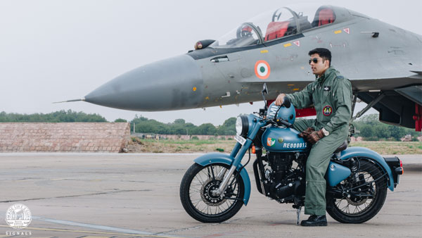 ಕ್ಲಾಸಿಕ್ 500 ಪೆಗಾಸಸ್ ಖರೀದಿಸಿದವರಿಗೆ ಪಂಗನಾಮ ಹಾಕ್ತಾ ರಾಯಲ್ ಎನ್‌ಫೀಲ್ಡ್?