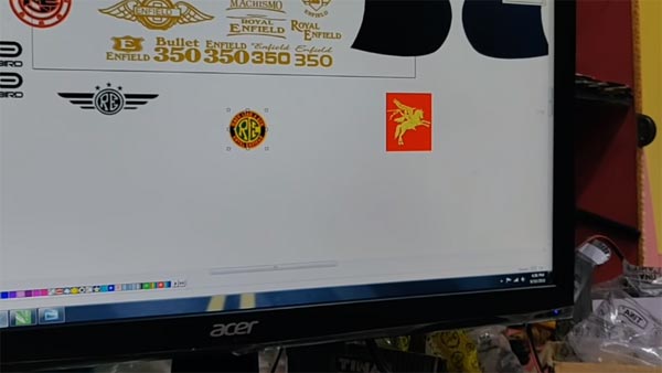 ಕ್ಷಣ ಮಾತ್ರದಲ್ಲೆ ಆರ್‍ಇ ಕ್ಲಾಸಿಕ್ 500 ಬೈಕ್‍ನಿಂದ ಪರಿವರ್ತನೆಗೊಂಡ ಪೆಗಾಸಸ್ 500 ಬೈಕ್.!