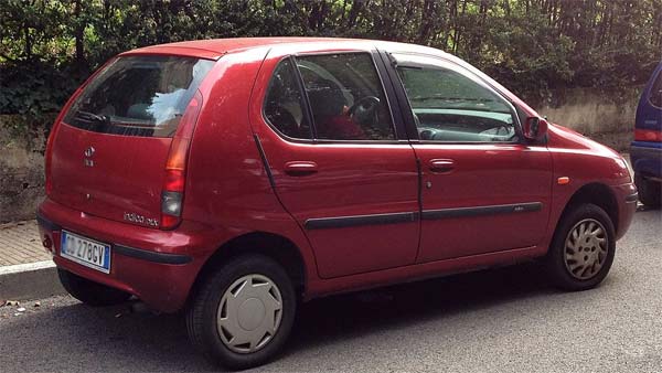 ಟಾಟಾ ಡೀಲರ್ಸ್ ಗೋಲ್‌ಮಾಲ್- ಪರಿಹಾರ ನೀಡಲು ಇಷ್ಟು ವರ್ಷ ಆಗಬೇಕಿತ್ತಾ? 