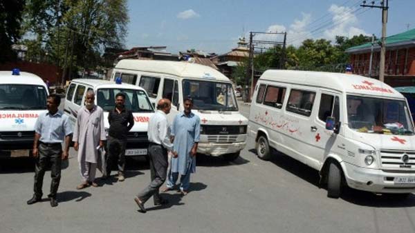 ಮಗುವಿನ ಪ್ರಾಣವನ್ನು ಉಳಿಸಲು 325 ಕಿಲೋಮೀಟರ್‍‍ನ ದೂರವನ್ನು ಕೇವಲ 250 ನಿಮಿಷದಲ್ಲಿ ತಲುಪಿದ ಆಂಬ್ಯುಲೆನ್ಸ್ ಡ್ರೈವರ್.