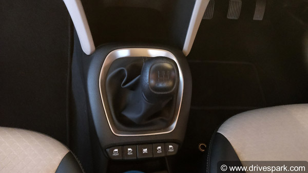 ಅತಿ ಕಡಿಮೆ ಬೆಲೆಯಲ್ಲಿ ಬಿಡುಗಡೆಯಾದ ಹ್ಯುಂಡೈ ಹೊಸ ಸ್ಯಾಂಟ್ರೋ