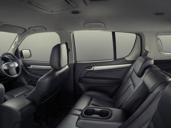 ಫಾರ್ಚ್ಯುನರ್ ಕಾರುಗಳಿಗೆ ಪೈಪೋಟಿ ನೀಡಲು ಬಿಡುಗಡೆಗೊಂಡ ಇಸುಜು ಎಂಯು-ಎಕ್ಸ್ ಫೇಸ್‍ಲಿಫ್ಟ್