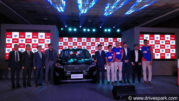 ಬೆಂಗಳೂರಿನಲ್ಲಿ ಮೊದಲ ಬಾರಿಗೆ ತನ್ನ ಹೊಸ ಕಾರುಗಳನ್ನು ಪ್ರದರ್ಶನ ಮಾಡಿದ ಕಿಯಾ ಬೆಂಗಳೂರಿನಲ್ಲಿ ಮೊದಲ ಬಾರಿಗೆ ತನ್ನ ಹೊಸ ಕಾರುಗಳನ್ನು ಪ್ರದರ್ಶನ ಮಾಡಿದ ಕಿಯಾ