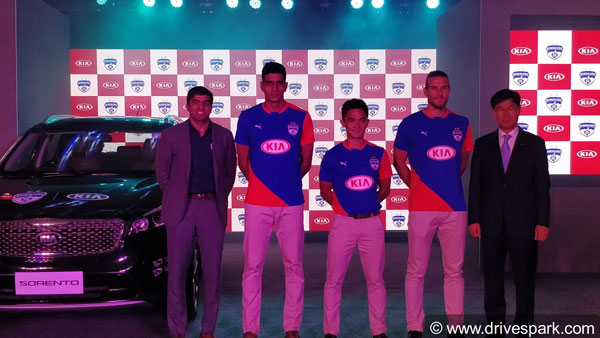 ಬೆಂಗಳೂರಿನಲ್ಲಿ ಮೊದಲ ಬಾರಿಗೆ ತನ್ನ ಹೊಸ ಕಾರುಗಳನ್ನು ಪ್ರದರ್ಶನ ಮಾಡಿದ ಕಿಯಾ ಬೆಂಗಳೂರಿನಲ್ಲಿ ಮೊದಲ ಬಾರಿಗೆ ತನ್ನ ಹೊಸ ಕಾರುಗಳನ್ನು ಪ್ರದರ್ಶನ ಮಾಡಿದ ಕಿಯಾ