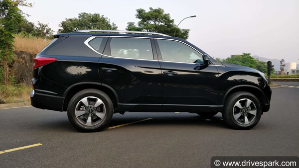 ಫಾರ್ಚೂನರ್ ಮತ್ತು ಎಂಡೀವರ್ ಪ್ರತಿಸ್ಪರ್ಧಿ ಮಹೀಂದ್ರಾ ಅಲ್ಟುರಾಸ್ ಜಿ4 ಕಾರು ಬಿಡುಗಡೆ