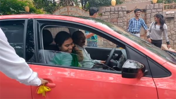 ಮಗ ನೀಡಿದ ದುಬಾರಿ ಗಿಫ್ಟ್ ಕಂಡು ಭಾವುಕರಾದ ತಾಯಿ..