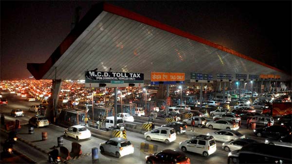 ವಾಹನ ಸವಾರರಿಗೆ ಸಿಹಿಸುದ್ದಿ- ಟೋಲ್ ದರ ಕಡಿತಕ್ಕೆ ಕೇಂದ್ರದಿಂದ ಹೊಸ ಯೋಜನೆ..!