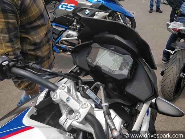 ಬಿಎಂಡಬ್ಲ್ಯು ಜಿ 310 ಆರ್ ಮತ್ತು ಜಿ 310 ಜಿಎಸ್ ಬೈಕ್ ಖರೀದಿ ಮೇಲೆ 50 ಸಾವಿರ ಡಿಸ್ಕೌಂಟ್