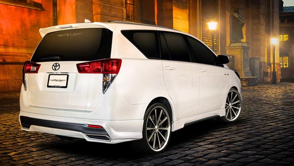 ಮಾಡಿಫೈಡ್ ವಿನ್ಯಾಸದಲ್ಲಿ ಮಿಂಚಿದ ಟೊಯೊಟಾ ಇನೋವಾ ಕ್ರಿಸ್ಟಾ