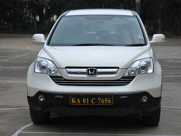 ಕಾರಿನ ಆಯ್ಕೆಯಲ್ಲಿ ಭಾರತೀಯ ಗ್ರಾಹಕರ ಫೆವರಿಟ್ ಕಲರ್ ಯಾವುದು ಗೊತ್ತಾ?