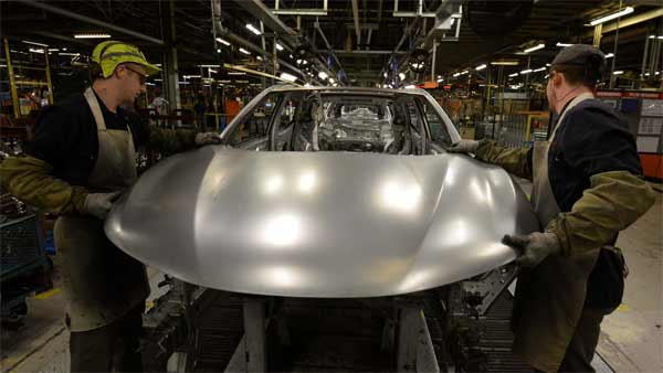 'ಮೇಕ್ ಇನ್ ಇಂಡಿಯಾ' ಯೋಜನೆಯ ಮೇಲೆ ಆಟೋ ಉತ್ಪಾದಕರ ಅಸಮದಾನ ..!