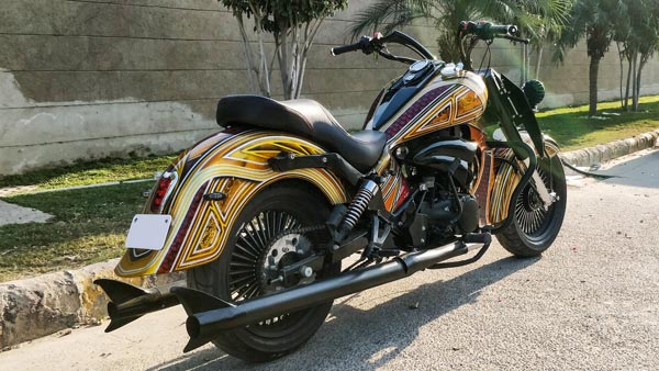 ಇದು ಹಾರ್ಲೆ ಡೇವಿಡ್‍ಸನ್ ಬೈಕ್ ಅಲ್ಲ ಸ್ವಾಮಿ. ಇದು ರಾಯಲ್ ಎನ್‍ಫೀಲ್ಡ್ ಥಂಡರ್‍‍ಬರ್ಡ್ ಬೈಕ್..!