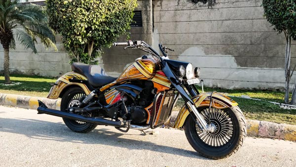 ಇದು ಹಾರ್ಲೆ ಡೇವಿಡ್‍ಸನ್ ಬೈಕ್ ಅಲ್ಲ ಸ್ವಾಮಿ. ಇದು ರಾಯಲ್ ಎನ್‍ಫೀಲ್ಡ್ ಥಂಡರ್‍‍ಬರ್ಡ್ ಬೈಕ್..!