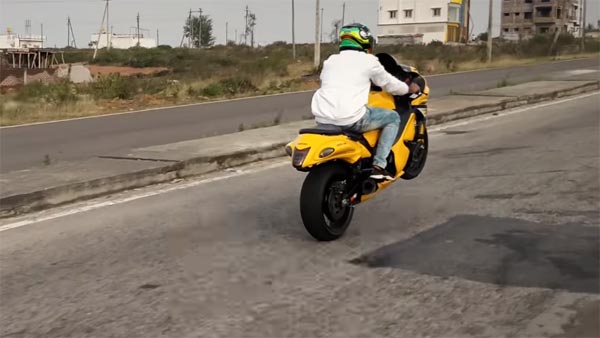 ಹಯಾಬುಸ ಬೈಕ್ ತಡೆಹಿಡಿದ ಮೈಸೂರು ಪೊಲೀಸರು ಮಾಡಿದ್ದೇನು ಗೊತ್ತಾ.?