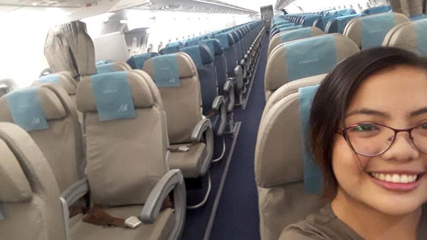 ರಾಣಿಯಂತೆ ವಿಮಾನದಲ್ಲಿ ಒಬ್ಬಳೆ ಪ್ರಯಾಣಿಸಿದ ಮಹಿಳೆ..!